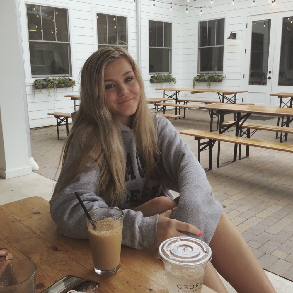 Meet your Posher, Emma